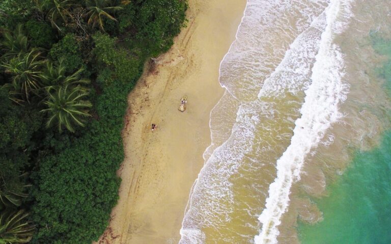 Top 10 Beach Breaks Near Tamarindo, Costa Rica