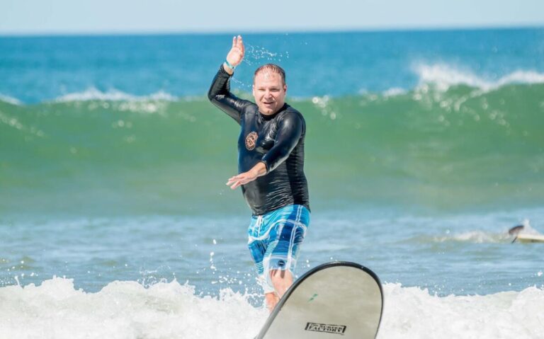 Surf Techniques 101: Learn to Surf in Costa Rica