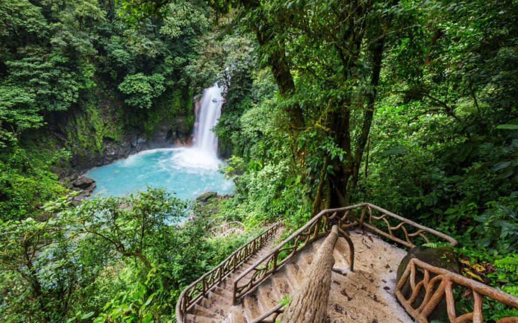 Best waterfalls in Costa Rica